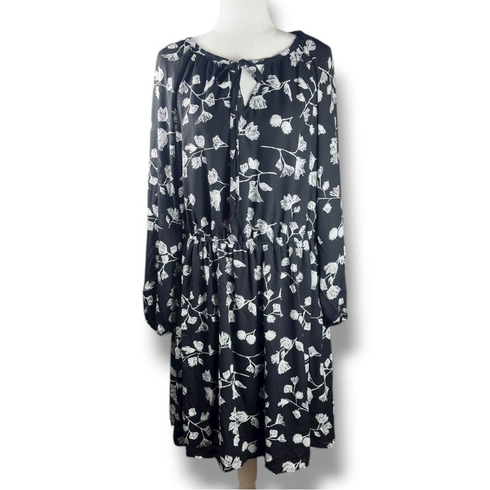 Ava & Viv Black and White Floral Long Sleeve Dress Sz 1X
